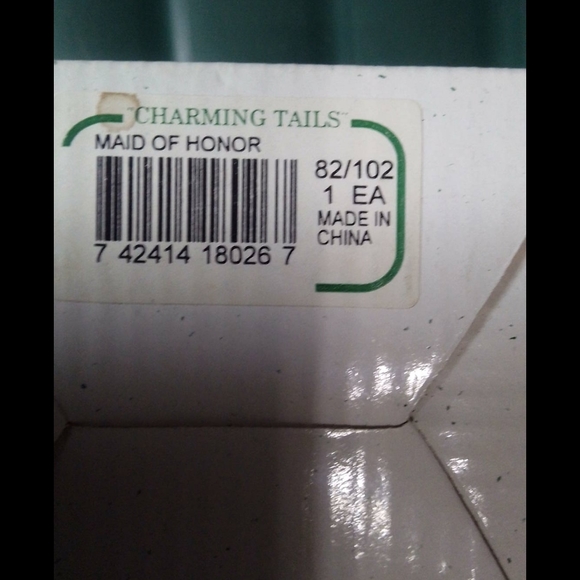 Charming tails maid of honor - Picture 3 of 4